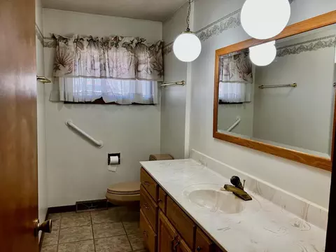 609 E Webster St, Polo, IL 61064 photo 13