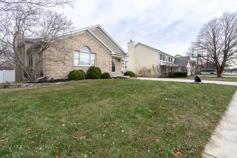 Other - 1902 Brighton Ln, Plainfield, IL 60586 photo 5 of 9