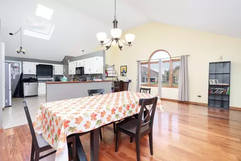 Dining - 1902 Brighton Ln, Plainfield, IL 60586 photo 1 of 2