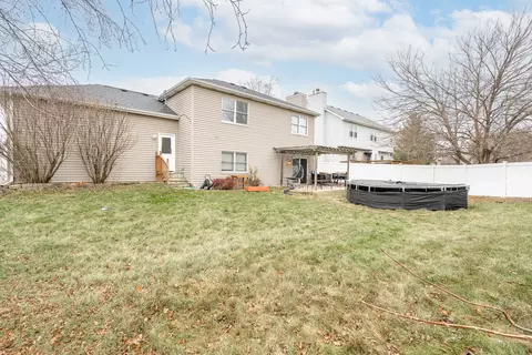 Exterior - 1902 Brighton Ln, Plainfield, IL 60586 photo 4 of 7