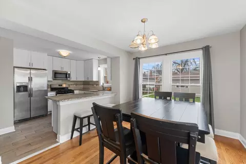7936 S Artesian Ave, Chicago, IL 60652 photo 9