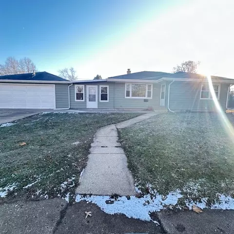 3405 Wesleyan Ave, Rockford, IL 61108