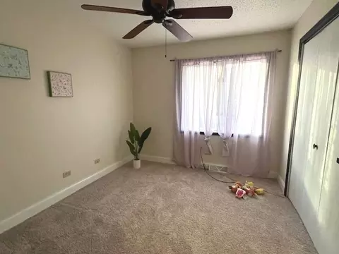 Bedroom - 462 E Lorraine Ave, Addison, IL 60101 photo 5 of 7