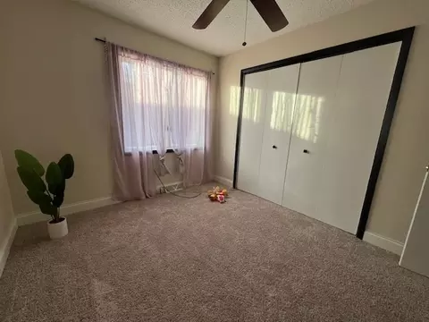 Bedroom - 462 E Lorraine Ave, Addison, IL 60101 photo 6 of 7