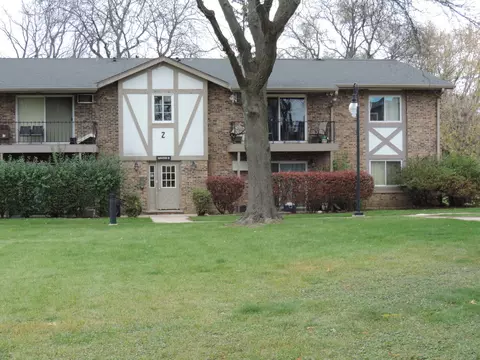 16 W535 79th St #2B-205, Willowbrook, IL 60527