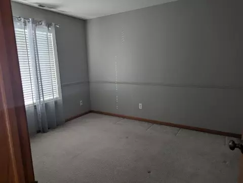Bedroom - 21431 Franklin Cir, Plainfield, IL 60544 photo 2 of 2