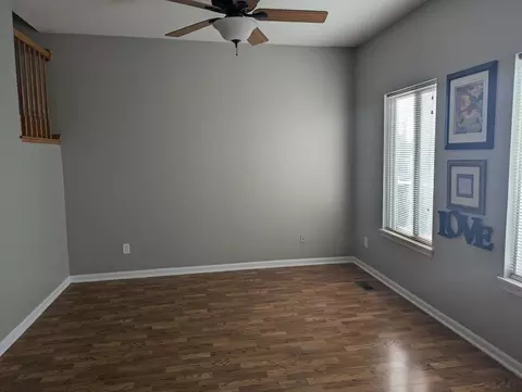 Living - 21431 Franklin Cir, Plainfield, IL 60544 photo 2 of 4