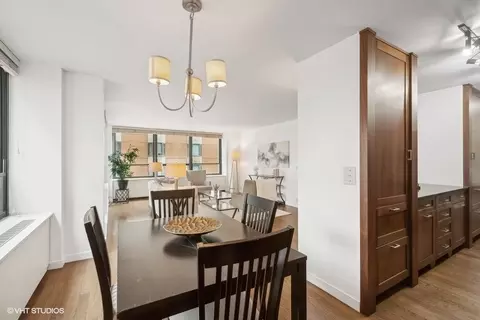 222 E Pearson St #701, Chicago, IL 60611 photo 11