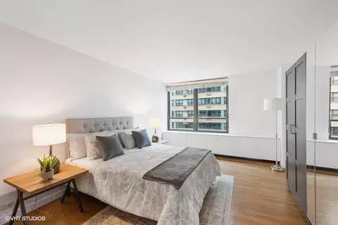 222 E Pearson St #701, Chicago, IL 60611 photo 13