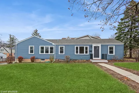 919 E Forest Ave, Wheaton, IL 60187 photo 1
