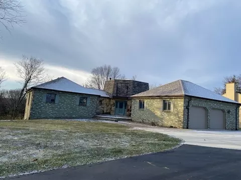 316 Marquette St, Spring Valley, IL 61362