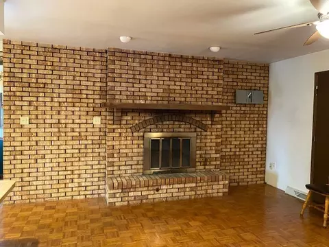 316 Marquette St, Spring Valley, IL 61362 photo 4