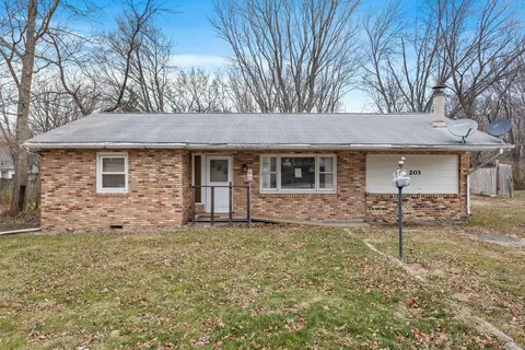 203 Hazel St, Sidney, IL 61877 photo 1