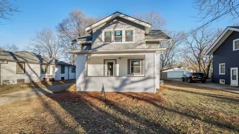 1911 Ridge Ave, Rockford, IL 61103