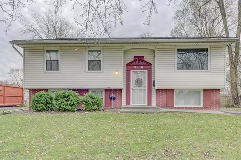 2172 221st St, Sauk Village, IL 60411