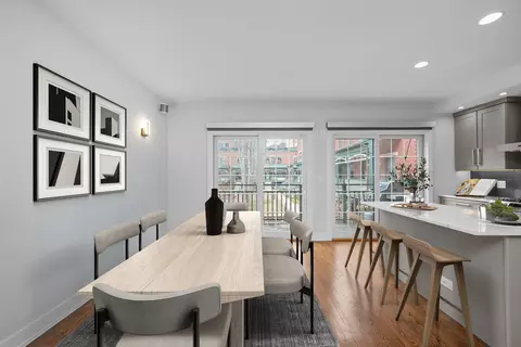 Dining - 1026 W Monroe St, Chicago, IL 60607 photo 1 of 3