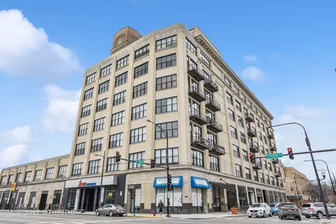1601 W School St #602, Chicago, IL 60657