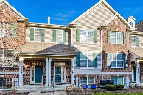 1419 S Fairfield Ave, Lombard, IL 60148