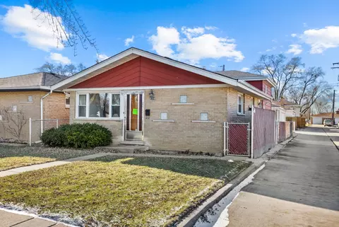 7914 Rutherford Ave, Burbank, IL 60459