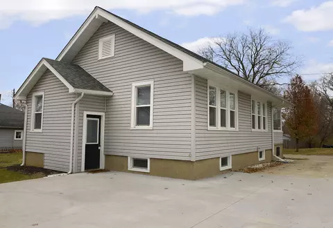 215 E Allen St, Ottawa, IL 61350 photo 17