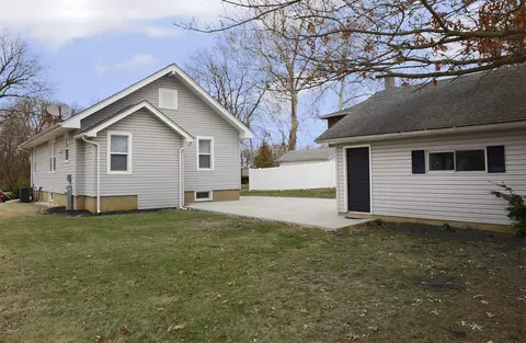 215 E Allen St, Ottawa, IL 61350 photo 16