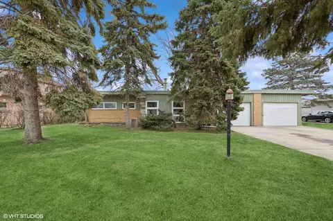 4893 N Vine Ave, Norridge, IL 60706