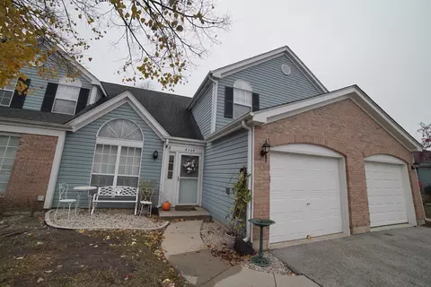 4334 Buckingham Dr, Gurnee, IL 60031
