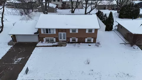 206 S Bone Dr, Normal, IL 61761