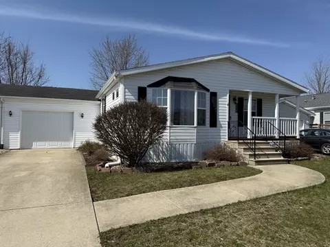 828 Bayberry, Manteno, IL 60950