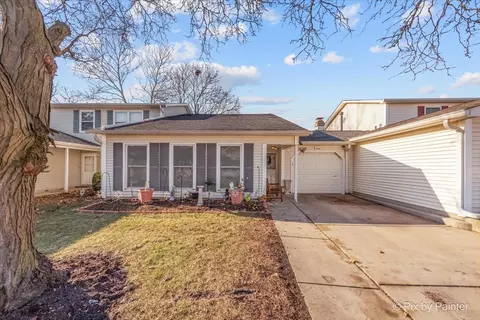 1942 Wildwood Cir, Glendale Heights, IL 60139