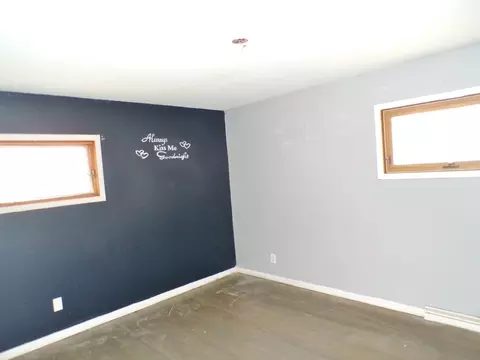 Bedroom - 17810 Burnham Ave, Lansing, IL 60438 photo 3 of 3