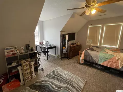 110 S Main St, Payson, IL 62360 photo 18