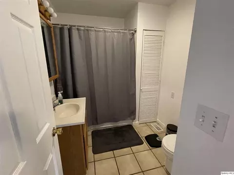 110 S Main St, Payson, IL 62360 photo 12