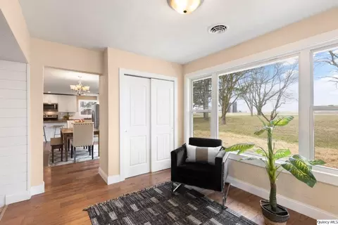 1084 Highway 61, Mendon, IL 62351 photo 10