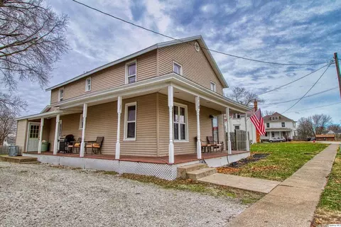110 S State Rd, Mendon, IL 62351 photo 1