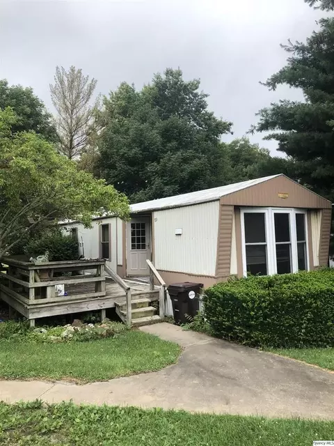 83 Center St, Augusta, IL 62311 photo 1