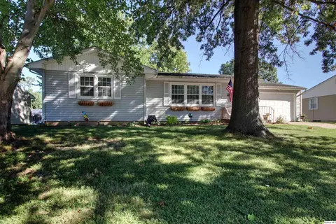 3937 Pine Tree Rd, Quincy, IL 62301 photo 1