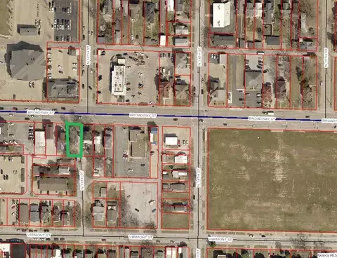 1230 Broadway, Quincy, IL 62301