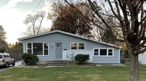 824 S Grace St, Lombard, IL 60148