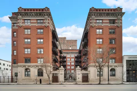 1439 S Michigan Ave #305, Chicago, IL 60605
