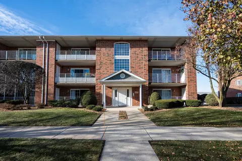 18240 S Eagle Dr #1S, Tinley Park, IL 60477