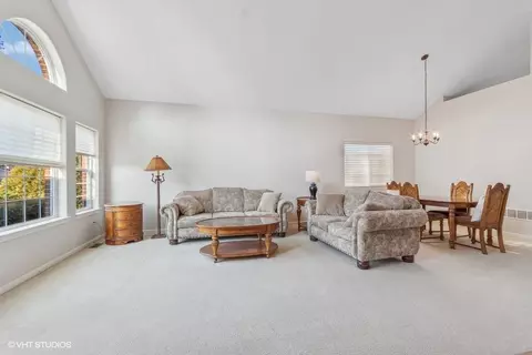 2902 Twin Falls Dr, Plainfield, IL 60586 photo 5