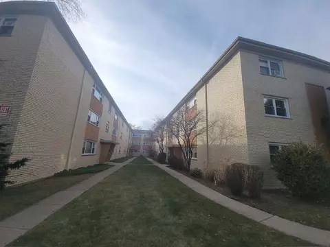 6022 N Avondale Ave #3N, Chicago, IL 60631