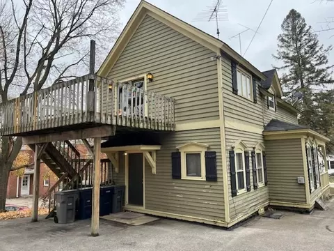 512 W Chicago St, Elgin, IL 60123 photo 3