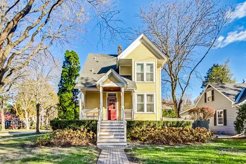 395 Rosewood Ave, Winnetka, IL 60093