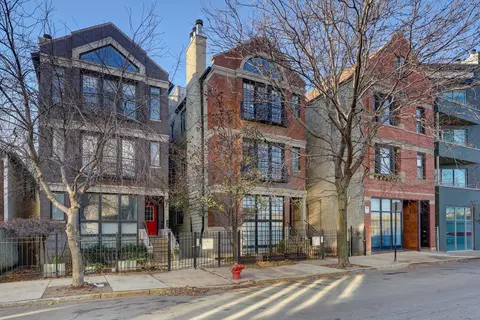 1630 N Bosworth Ave #2, Chicago, IL 60642