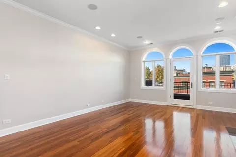 1019 W Monroe St #4E, Chicago, IL 60607 photo 6