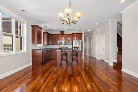1019 W Monroe St #4E, Chicago, IL 60607 photo 7