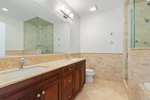 1019 W Monroe St #4E, Chicago, IL 60607 photo 18
