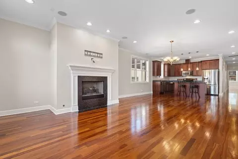1019 W Monroe St #4E, Chicago, IL 60607 photo 5
